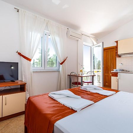 Apartments Prkacin 2 Starigrad Paklenica Eksteriør billede