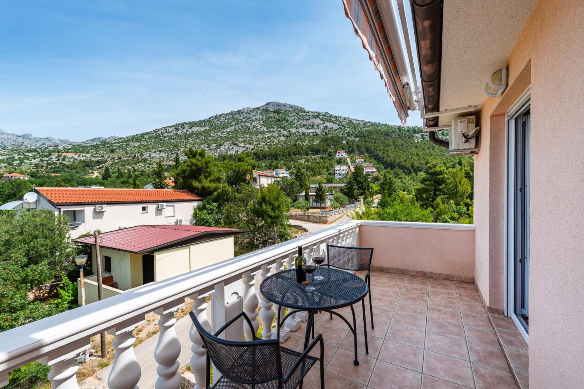 Apartments Prkacin 2 Starigrad Paklenica Eksteriør billede