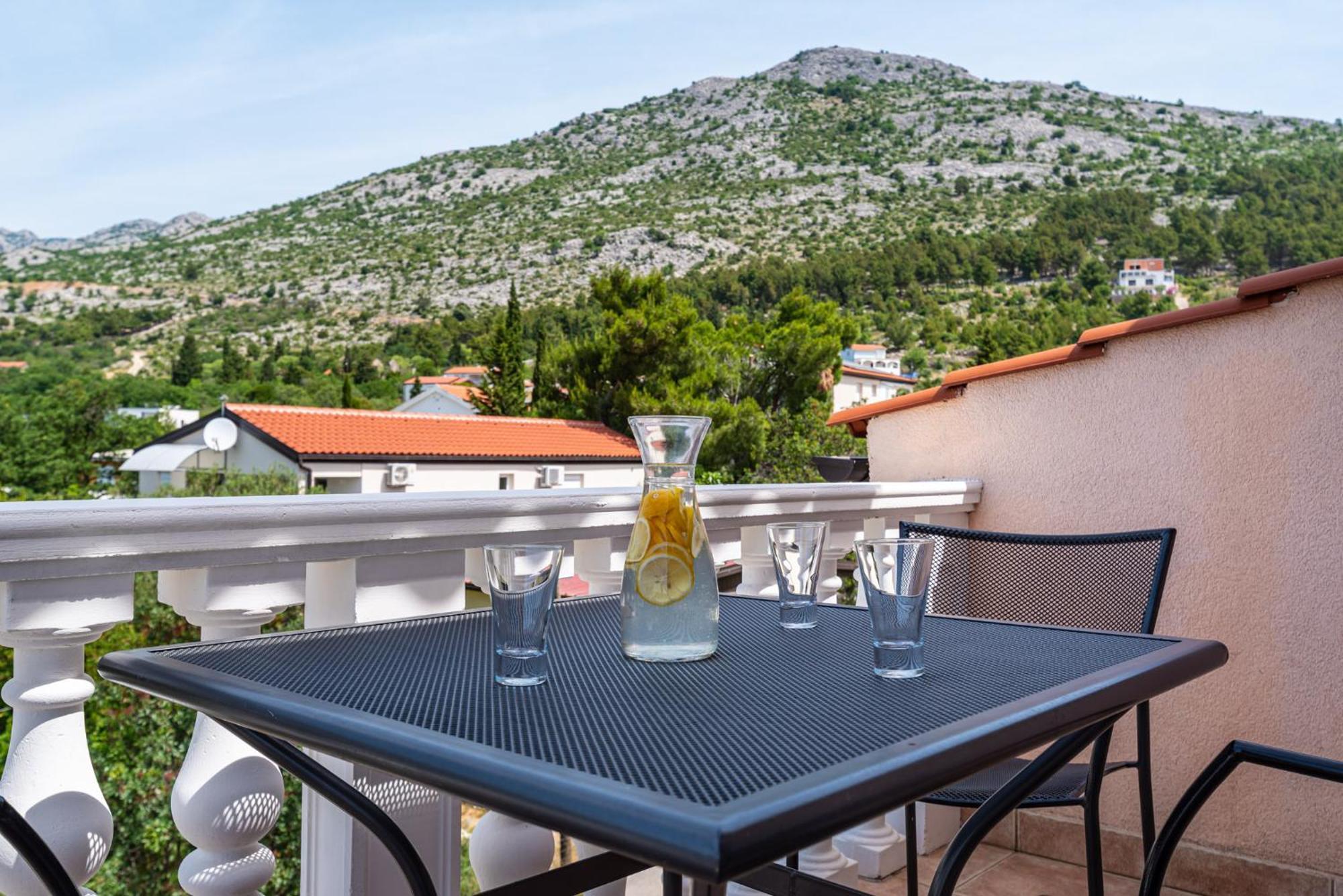 Apartments Prkacin 2 Starigrad Paklenica Eksteriør billede