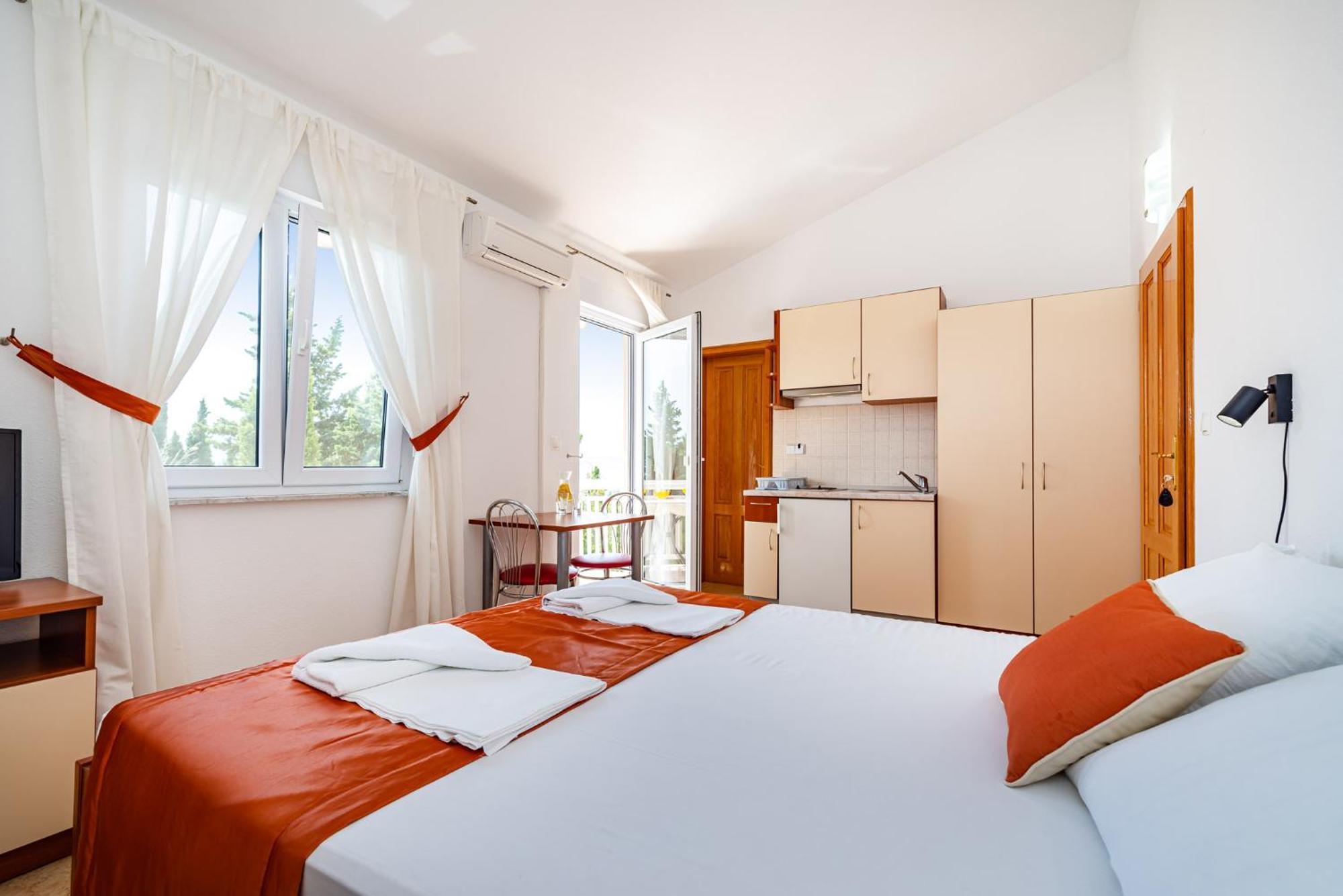 Apartments Prkacin 2 Starigrad Paklenica Eksteriør billede