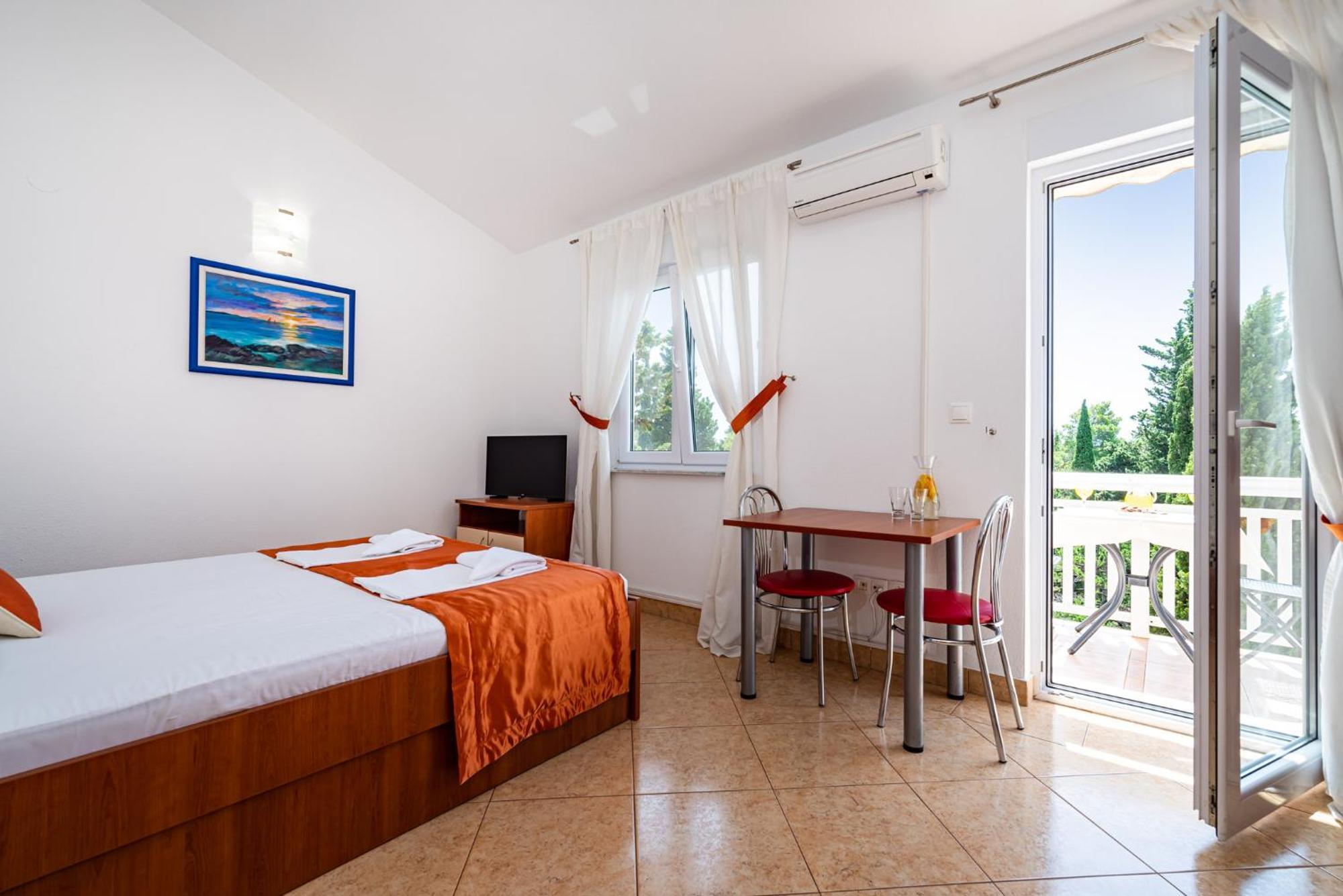 Apartments Prkacin 2 Starigrad Paklenica Eksteriør billede