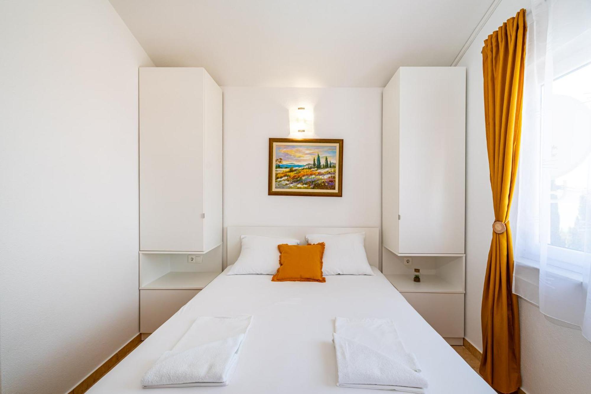 Apartments Prkacin 2 Starigrad Paklenica Eksteriør billede